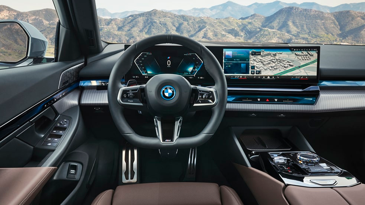Фото BMW Live Cockpit Professional bmw 5 серии